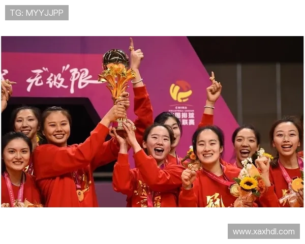 中国女排逆转夺冠展现顽强拼搏精神点燃全国球迷激情