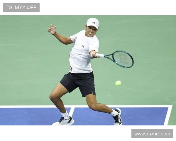 网球赛事激烈对决 新星崛起挑战老将争夺世界排名第一