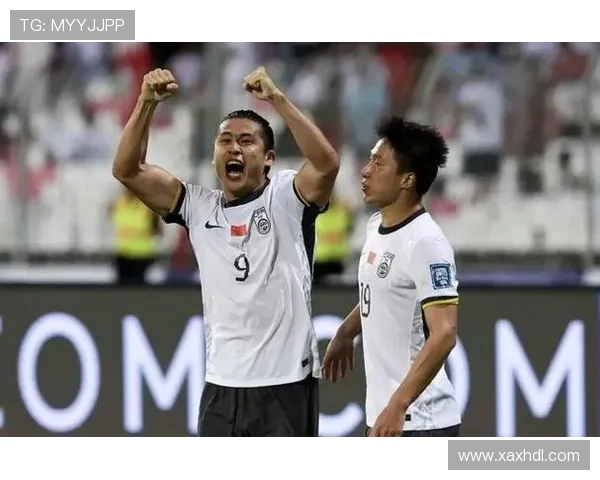 国家队新生代集体爆发赛季关键战引发球迷热议媒体关注未来格局变化 国家队新生代集体爆发赛季关键战引发球迷热议媒体关注未来格局变化