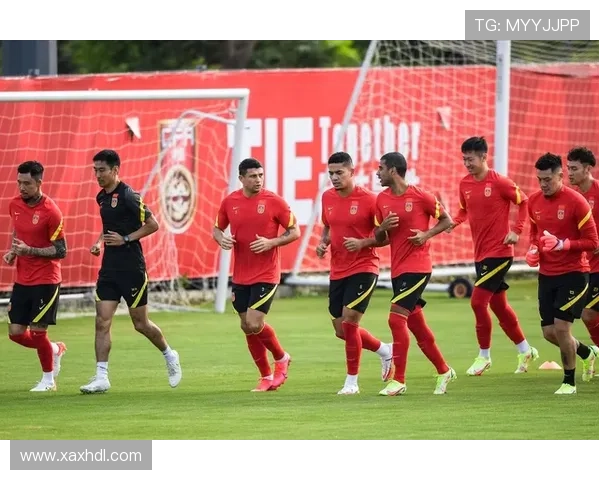 国足世预赛关键战告捷年轻球员闪耀引发球迷热议前景乐观期待未来突破 国足世预赛关键战告捷年轻球员闪耀引发球迷热议前景乐观期待未来突破